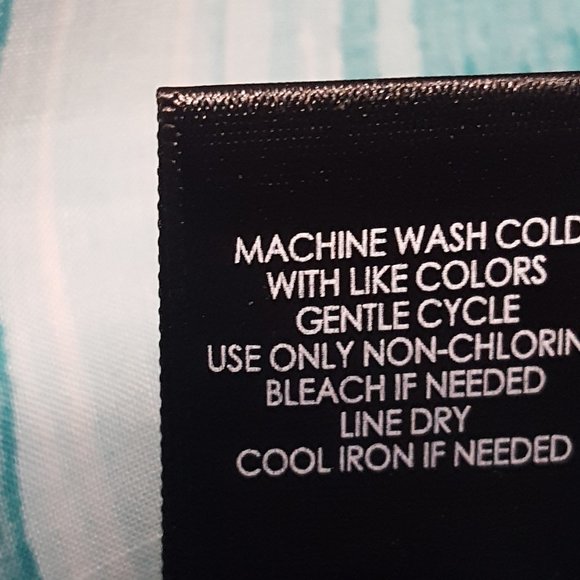 Torrid Print 3/4 Sleeve Shirt Size 2 - Picture 7 of 8